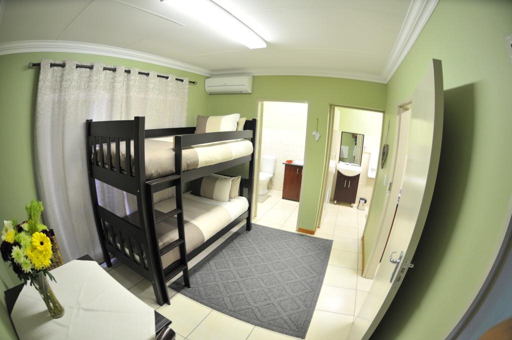 Summer Garden Guest House Benoni Buitenkant foto